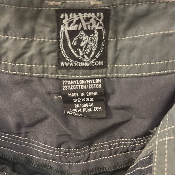 KUHL Liberator Convertible Pants - Hiking green Men's 32" x 32” Inseam - Picture 3 of 7